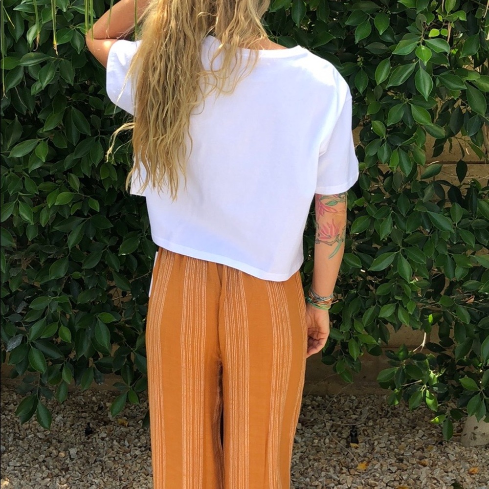 ๐ด๐RIP CURL- CROP TOP TEE SHIRT ๐๐ด - Picture 8 of 8